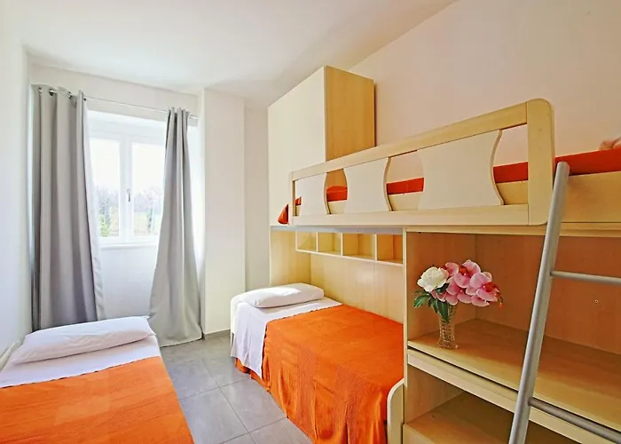 아파트 Legnoncino Home-